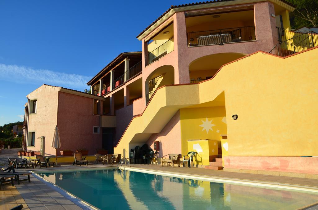 Hotel Castello Budoni Luaran gambar