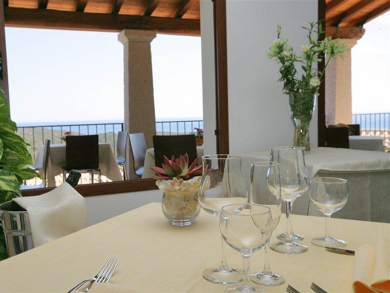 Hotel Castello Budoni Luaran gambar