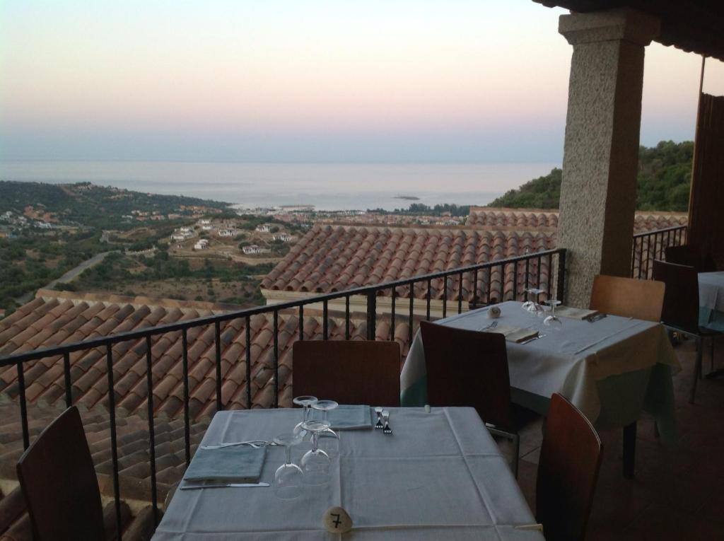 Hotel Castello Budoni Luaran gambar