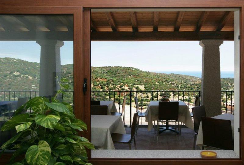 Hotel Castello Budoni Luaran gambar